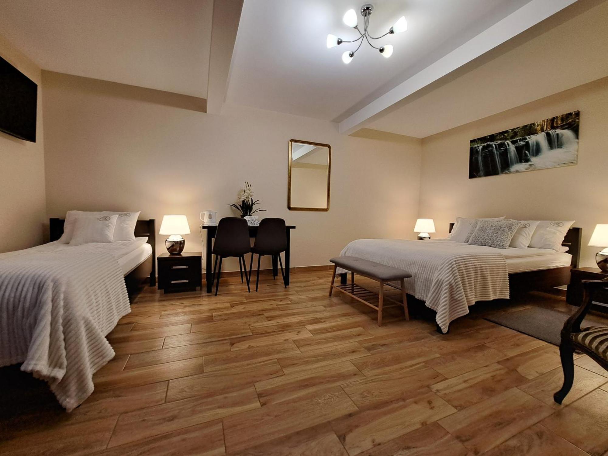 Apartamenty Avanti-Stare Miasto Zamosc Exteriör bild